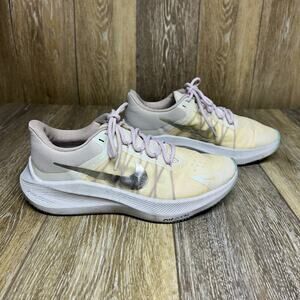 Nike Zoom Winflo 8 Purple White US Women’s Size 7.5 DA3056-002 Sneaker Shoes